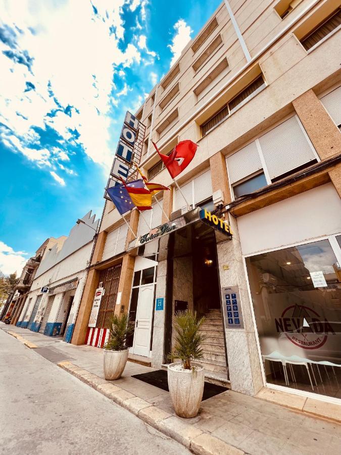 Tortosa Parc Hotel Exterior photo